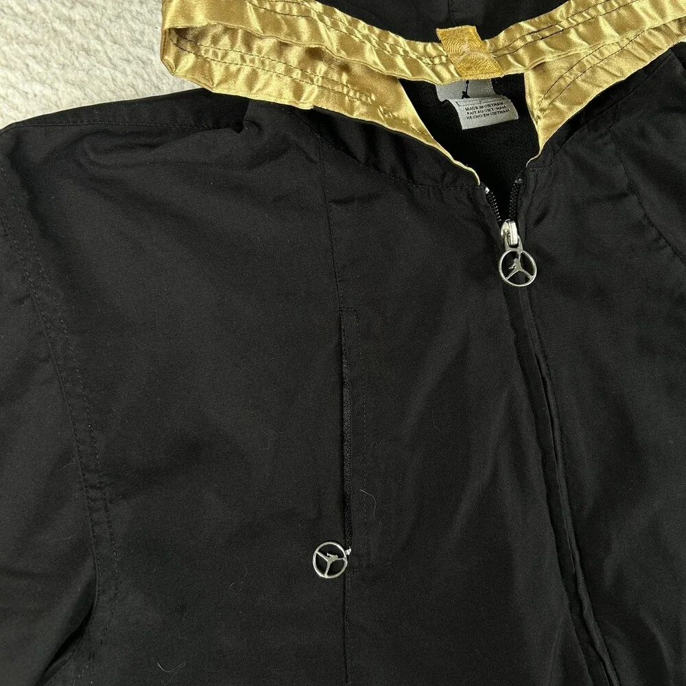 Jordan Jacket Youth Large Black Hooded Windbreaker Red Gold Jumpman Basketball